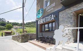 Lekeitio Aterpetxea Hostel Auto Check-in
